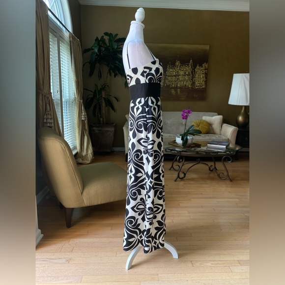 White House Black Market Evening Gown - Picture 4 of 11